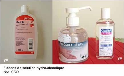 Flacons de solutions hydroalcoolique pour le lavage des mains