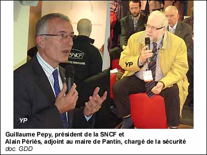 Guillaume Pepy, président de la SNCF et Alain Périès, adjoint au maire de Pantin, chargé de la sécurité