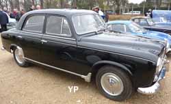 Peugeot 403