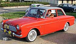 Ford Taunus 12M (P4)