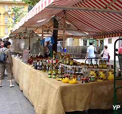 march&eacute; de Nice