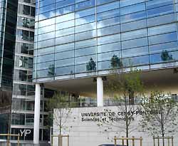 université de Cergy-Pontoise