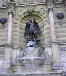 fontaine Saint-Michel &agrave; Paris