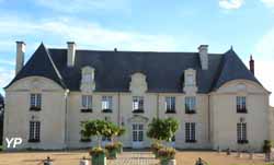 mairie de Chac&eacute;