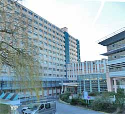 Centre hospitalier (doc. Yalta Production)