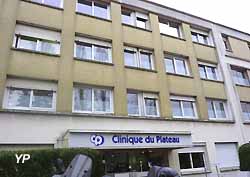 Clinique du Plateau (doc. Yalta Production)