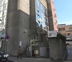 H&ocirc;pital L&eacute;opold Bellan (doc. Yalta Production)