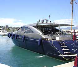 yacht de luxe &agrave; Antibes