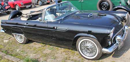 Ford Thunderbird