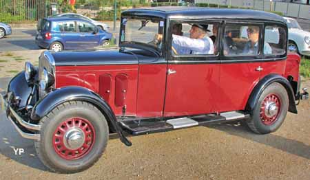 Peugeot 301