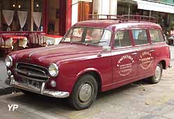 Peugeot 403