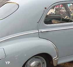 Peugeot 203