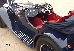 Jaguar SS100