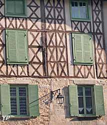 Maison à pan de bois à Saint-Léonard-de-Noblat 