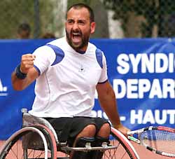 Michaël Jeremiaz, n°4 mondial de tennis handisport, médaillé d'or en double à Pékin 