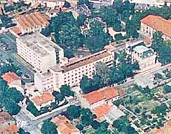 SSR - Soins de Suite et de Réadaptation (ex. Hôpital général) (doc. Yalta Production)