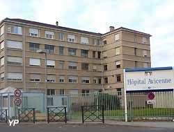 hôpital Avicenne (doc. Yalta Production)