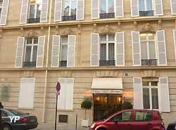 Clinique Elysée Montaigne (doc. Yalta Production)