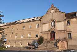 Centre hospitalier Marc Jacquet  (doc. Yalta Production)