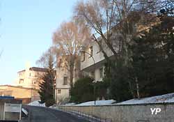 Centre hospitalier Marc Jacquet  (doc. Yalta Production)