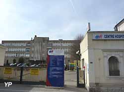 Centre hospitalier de Montereau-Fault-Yonne (doc. Yalta Production)