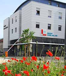 Groupe hospitalier mutualiste de Grenoble (doc. v-images grenoble)
