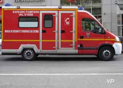 ambulance des pompiers 