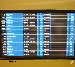 tableau des arrivées à Orly Ouest