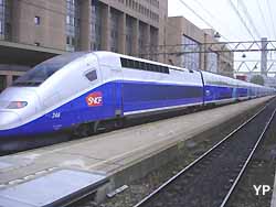 rame TGV sud-est à 2 étages 