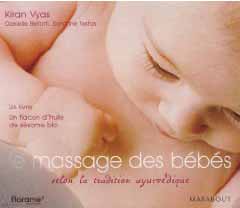 Le massage des bébés selon la tradition ayurvédique